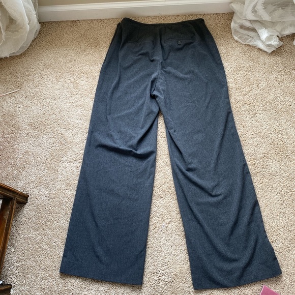 pants - Picture 2 of 4